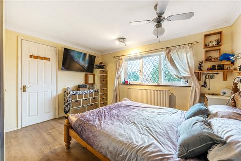 4 bedroom semi-detached house for sale, Longwater Road, Wokingham RG40