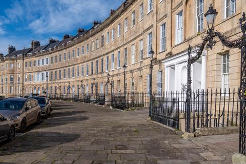 1 bedroom apartment to rent, 13 Lansdown Crescent, Bath