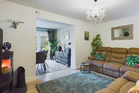 3 bedroom semi-detached house for sale, Pensilva.