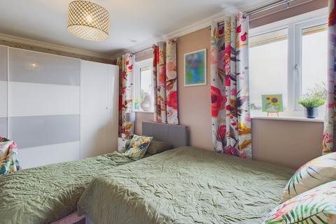 3 bedroom semi-detached house for sale, Pensilva.