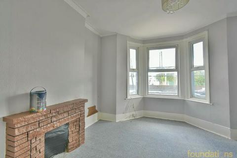 1 bedroom apartment for sale, Tower Road, St. Leonards-on-Sea, East Sussex, TN37 6JE