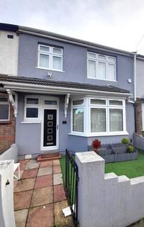 4 bedroom terraced house to rent, Cranmer Road, Hayes, Greater London, UB3