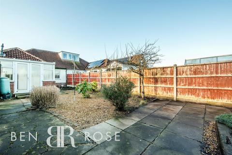 2 bedroom semi-detached bungalow for sale, Brindle Road, Bamber Bridge, Preston