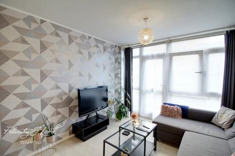 2 bedroom apartment to rent, Farthing Fields, E1W