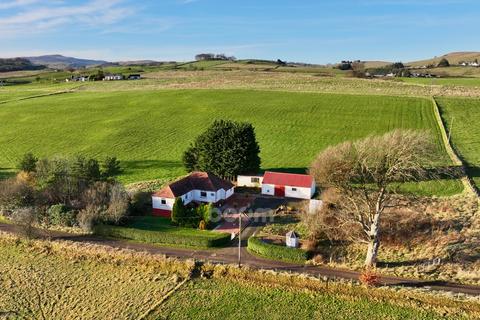 4 bedroom farm house for sale, 3 Market Hill Holdings, Lochwinnoch