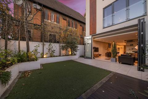 5 bedroom house for sale, Page Mews, Battersea, London, SW11