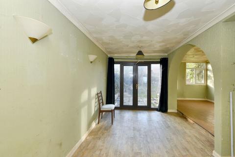 3 bedroom terraced house for sale, 80 Cambridge Way, Haverhill, Suffolk, CB9 9HW