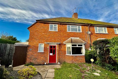 4 bedroom semi-detached house for sale, Greenhill Way, Farnham