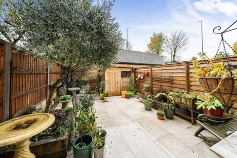 101 Fernbrook Road, London, SE13 5NQ