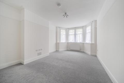 2 bedroom apartment to rent, Forest Rise London E17