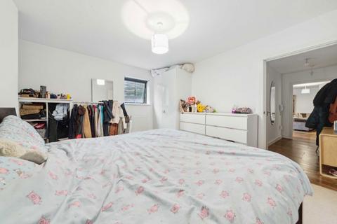 1 bedroom flat to rent, Stroud Green Road, London N4