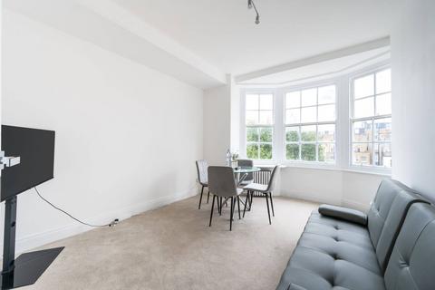 1 bedroom flat to rent, Queensway, Bayswater, London, W2