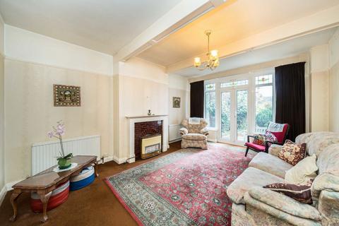 4 bedroom semi-detached house for sale, Courtland Avenue, London SW16