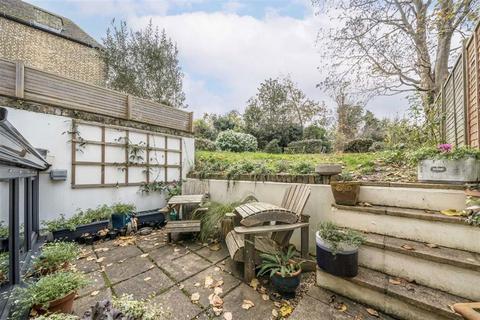 1 bedroom flat for sale, Eliot Hill, London SE13