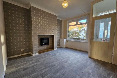 2 bedroom terraced house to rent, Craven Street East, Horwich, Bolton