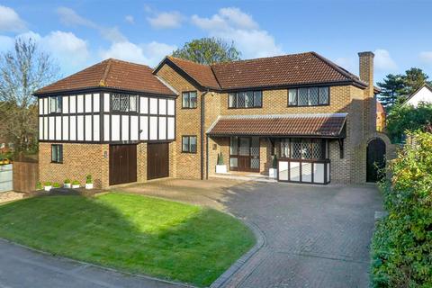 5 bedroom detached house for sale, Cloudberry, Walnut Tree, Milton Keynes