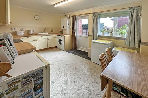 2 bedroom terraced house for sale, Whitebeam Close, Exeter