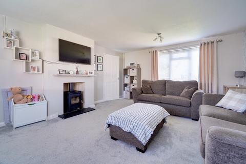 3 bedroom terraced house for sale, Churchill Avenue, Wyton, Huntingdon, Cambridgeshire, PE28