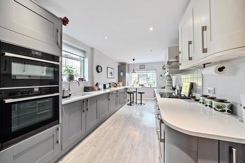 5 bedroom detached house for sale, Nightingale Road, Hertfordshire WD23