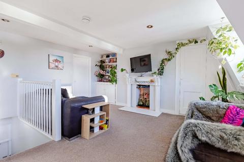 2 bedroom apartment for sale, Regency Square, Brighton