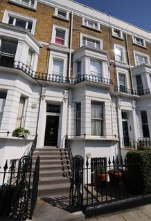 1 bedroom flat to rent, St. James's Gardens, London, W11 4RF