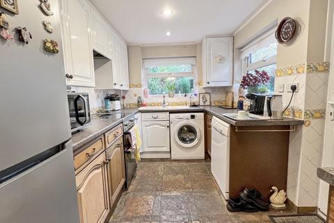 3 bedroom semi-detached house for sale, Westbury Road, Bratton