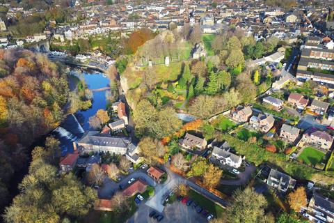 4 bedroom detached house for sale, Castle Ings Close, Knaresborough