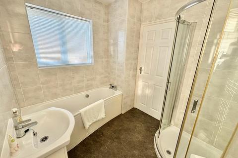 16 Coventry Crescent, Poole, BH17 7HN