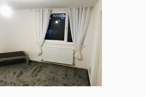 1 bedroom flat to rent, East Main Street, West Lothian EH47