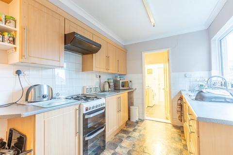 7 Alexandra Road, Carnforth, LA5 9DT