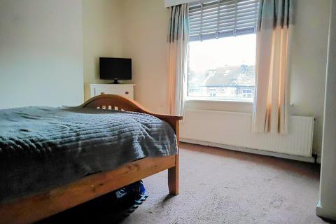 22 Beaconsfield Road, Clayton, Bradford, BD14 6LQ