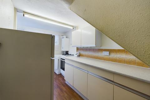 1 bedroom ground floor flat to rent, Napier Terrace, Plymouth PL4