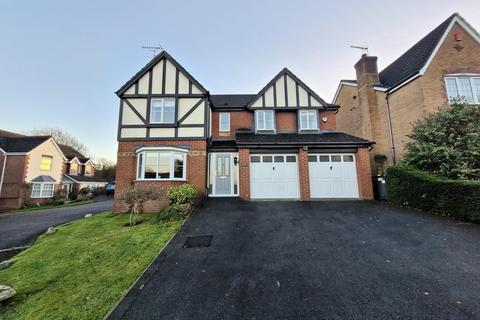 5 bedroom detached house to rent, Spencer Close, Uttoxeter