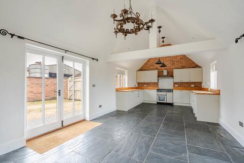 2 bedroom barn conversion to rent, Braydon, Wiltshire