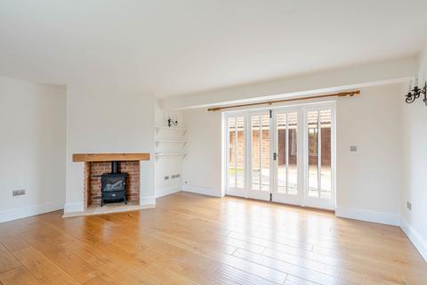 2 bedroom barn conversion to rent, Braydon, Wiltshire