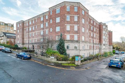 2 bedroom apartment to rent, Learmonth Court, Edinburgh, Midlothian