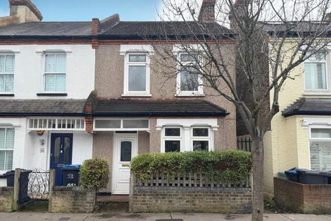 2 bedroom end of terrace house for sale, 42 Bredon Road, Croydon, Surrey, CR0 6JH