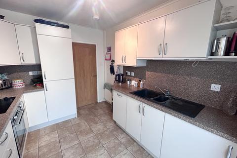 13 Bostock Crescent, Telford, TF3 1BU