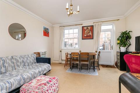 3 bedroom terraced house for sale, Parchment Street, Winchester, SO23