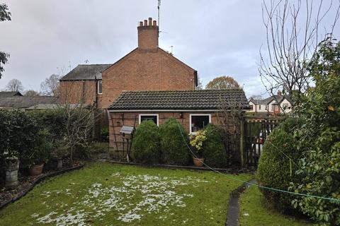 3 bedroom detached house for sale, Chester Road, Hartford, Northwich