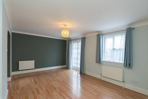 2 bedroom ground floor flat for sale, Townfield Court