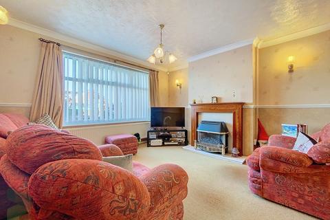 3 bedroom semi-detached house for sale, Glencoe Avenue, Hoddlesden, Darwen