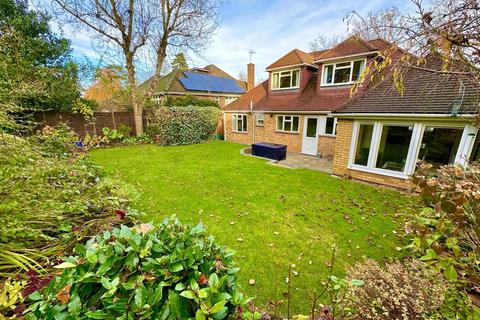 5 bedroom detached house for sale, Ashley Road, Farnborough GU14