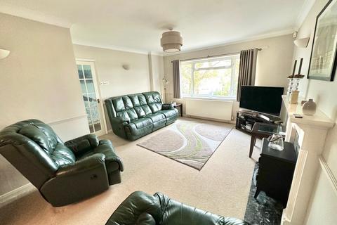 5 bedroom detached house for sale, Ashley Road, Farnborough GU14