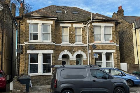 1 bedroom apartment to rent, Nightingale Road, Bowes Park N22