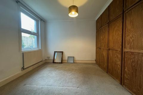 1 bedroom apartment to rent, Nightingale Road, Bowes Park N22