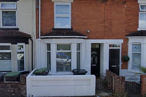 2 bedroom terraced house to rent, Off Anns Hill Road, Gosport PO12