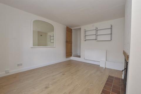 2 bedroom end of terrace house to rent, Church Street, Cheltenham GL53