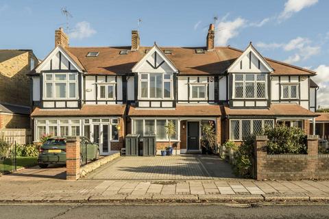 4 bedroom house to rent, St. Margarets Road, Twickenham TW1