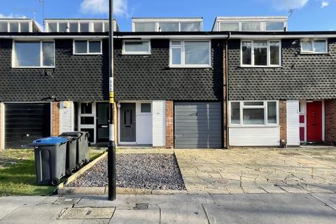 3 bedroom townhouse for sale, Pittville Gardens, South Norwood